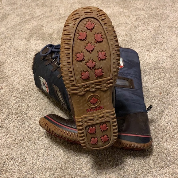 Pajar Canada woman’s boots - Picture 2 of 4